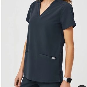 Figs Casma Scrub Top
